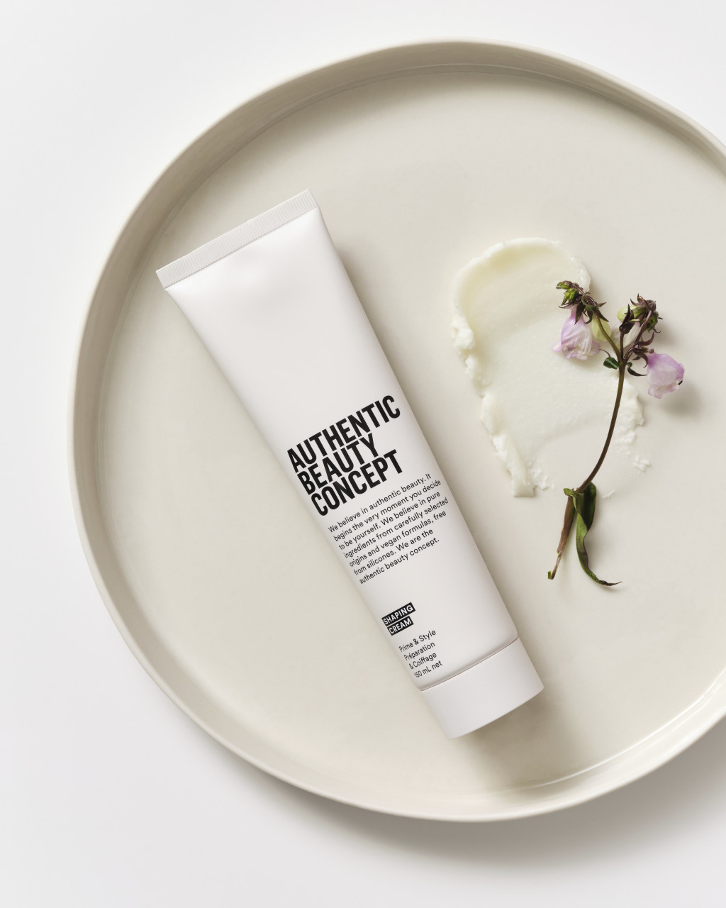 Authentic Beauty Concept Shaping Cream 150 ml