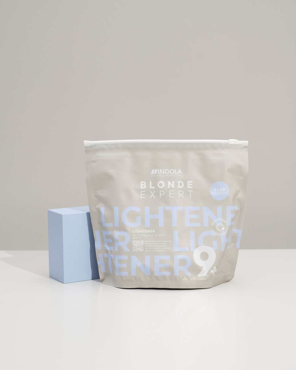 Indola Blonde Expert 9+ szőkítőpor kék 450 g