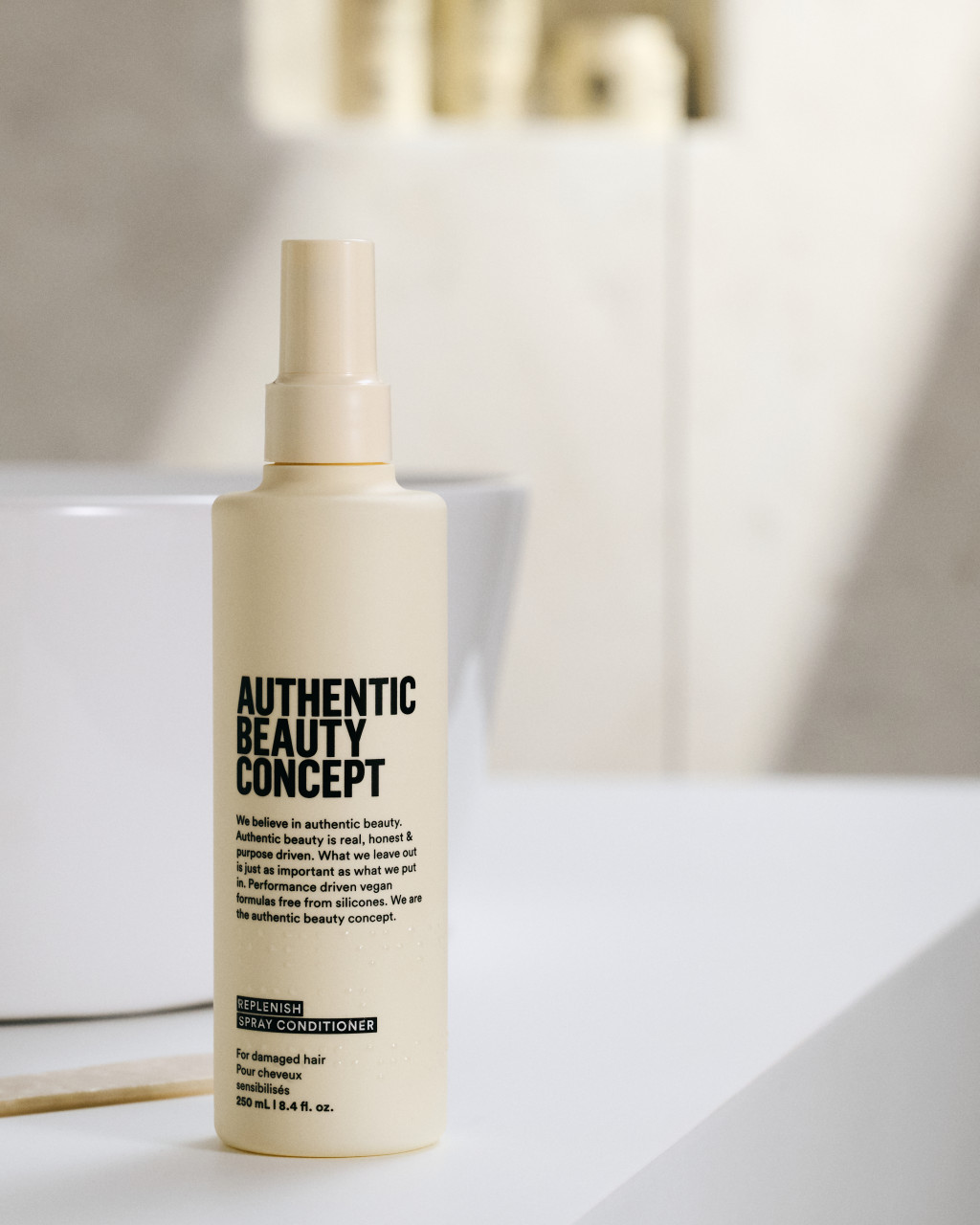 Authentic Beauty Concept Replenish Spray Balzsam 250 ml