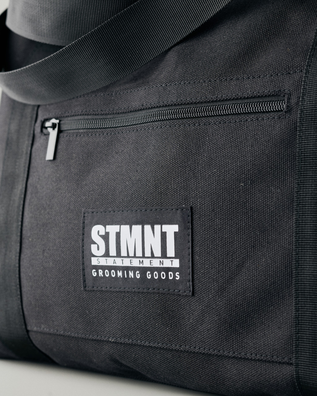 STMNT Premium Sports Bag