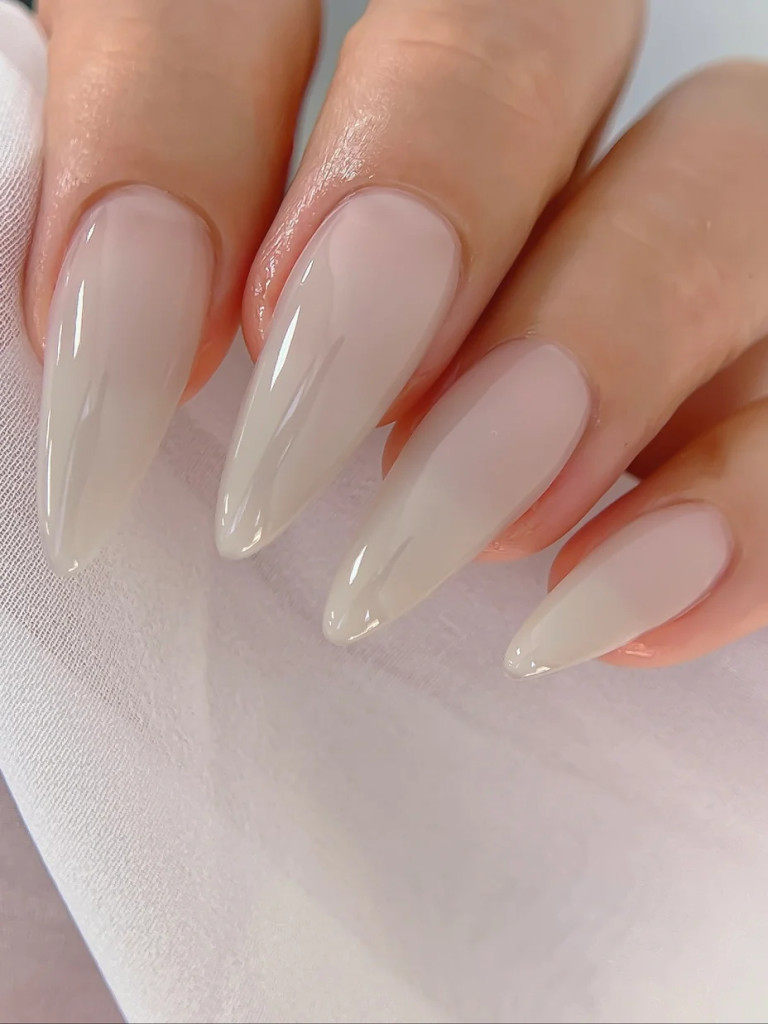 Nailbayo DOI Nudi Gel Szirupzselé Eggnog 10 ml